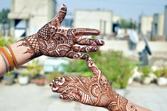 bridal mehndi designs 34