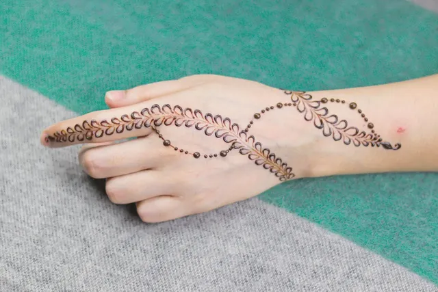 Royal back hand mehndi design1 6