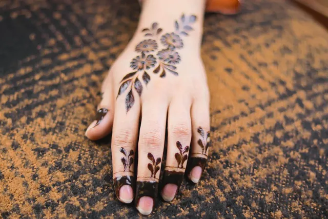 bridal mehndi designs 35 (1)