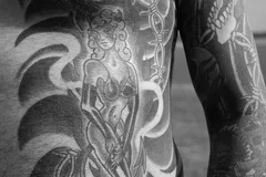 Little-Hand-Tattoo-Ideas29