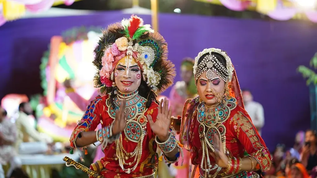 whatsapp dp radha krishna