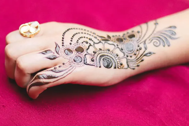 bridal mehndi designs 38