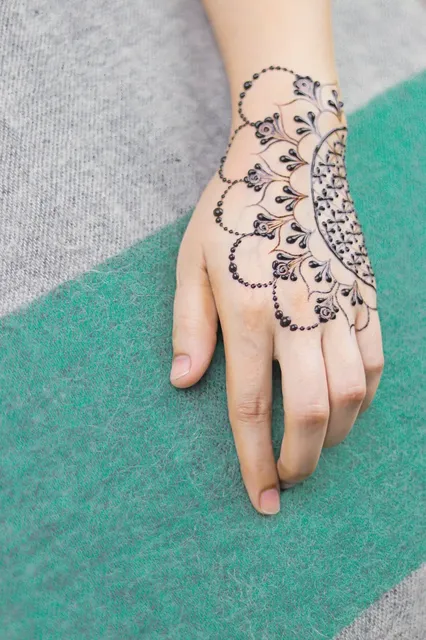 Arabic Mehndi Designs37
