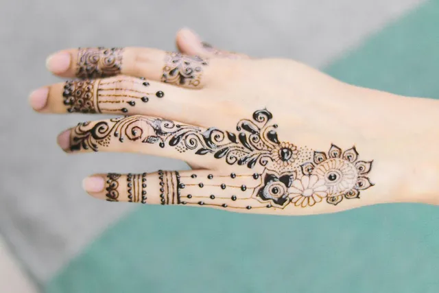bridal mehndi designs 24