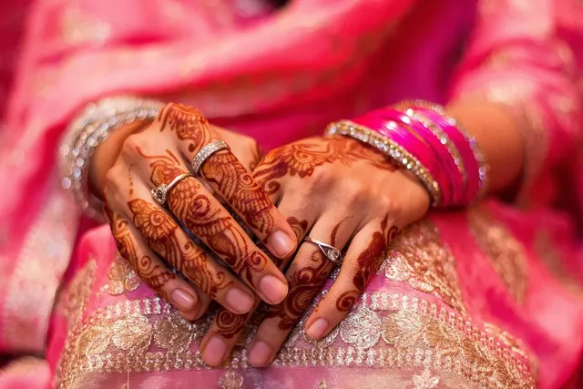 best arabic mehndi designs for front hand 2