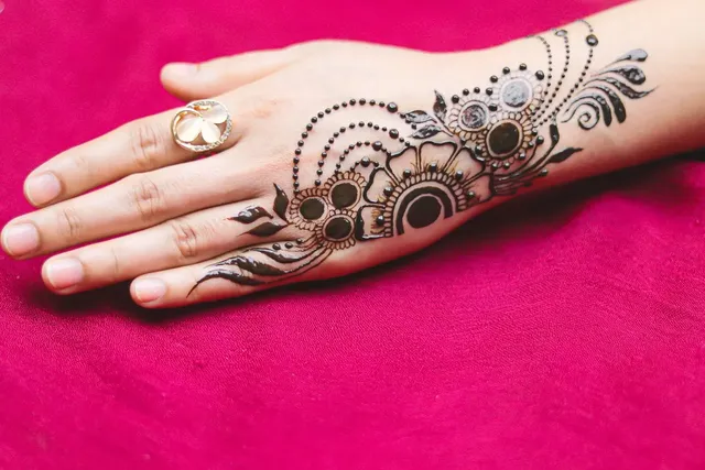 bridal mehndi designs 36