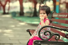 cute-girls-whatsup-dp3