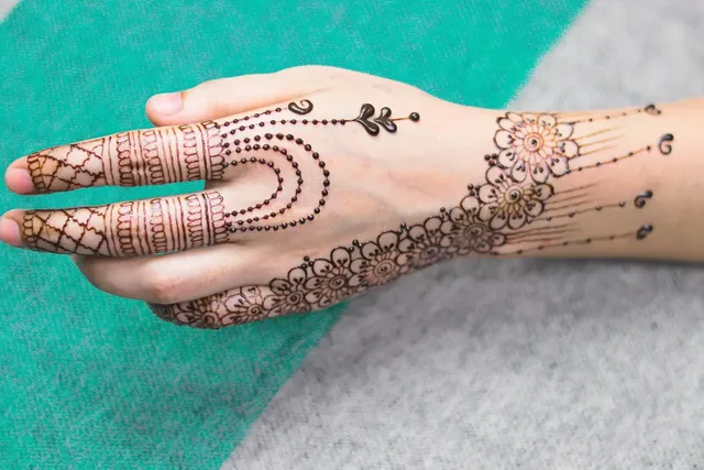 Wedding mehndi designs latest