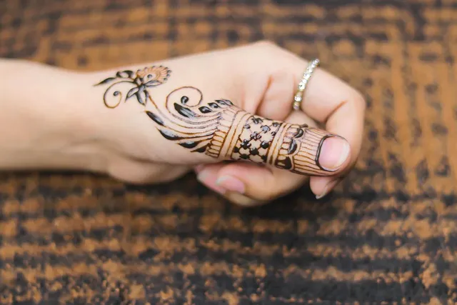 wedding leg mehndi design