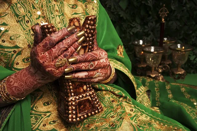royal front hand mehndi design easy 1