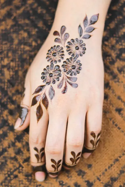 bridal mehndi designs 30