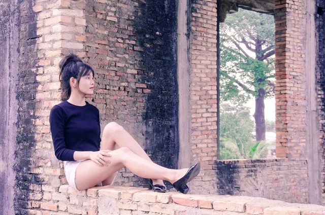 sad girl dp