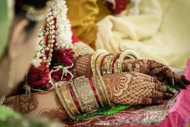 bridal mehndi designs 25