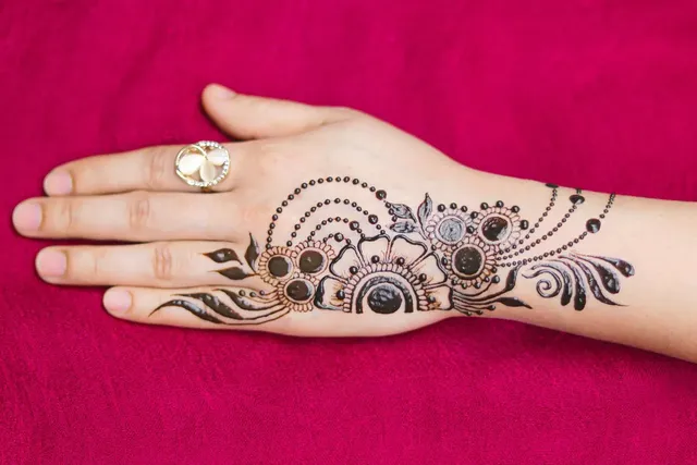bridal mehndi designs 43
