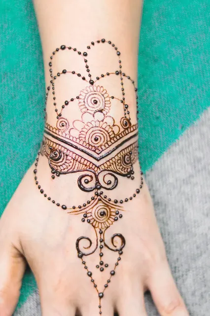 photos of arabic mehndi design