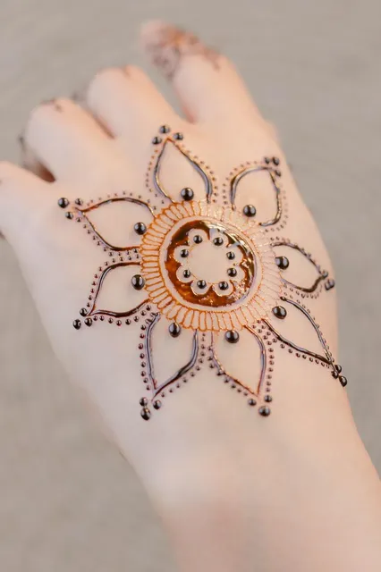 simple mehndi designs download