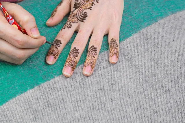 wedding dulhan mehndi design