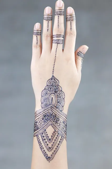 bridal mehndi designs back hand