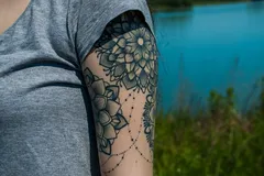 Tattoo-In-Hand-For-Man06