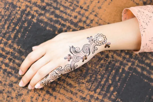 bridal mehndi designs 27
