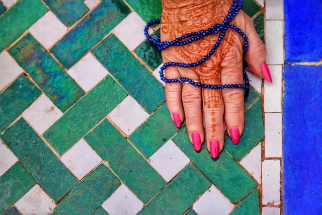 jewellery back hand mehndi design