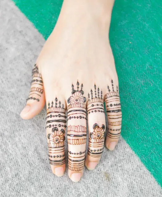bridal mehndi designs 40