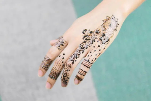 bridal mehndi designs 32