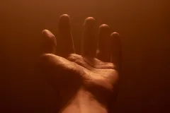 Little-Hand-Tattoo-Ideas18