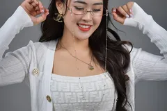 girl-whatsapp-dp girl-whatsapp-dp
