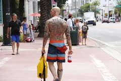 Tattoo-In-Hand-For-Man22