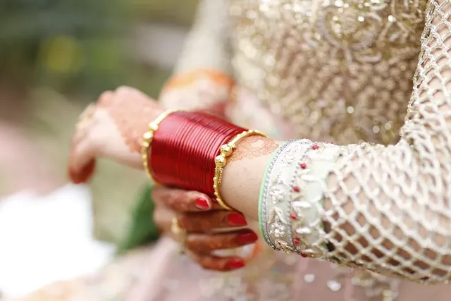 simple mehndi designs on foot