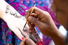 Little-Hand-Tattoo-Ideas17