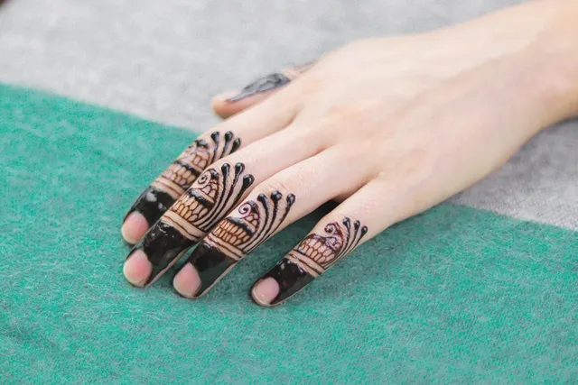 Royal back hand mehndi design1 7