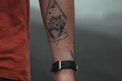 Tattoo-In-Hand-For-Man05