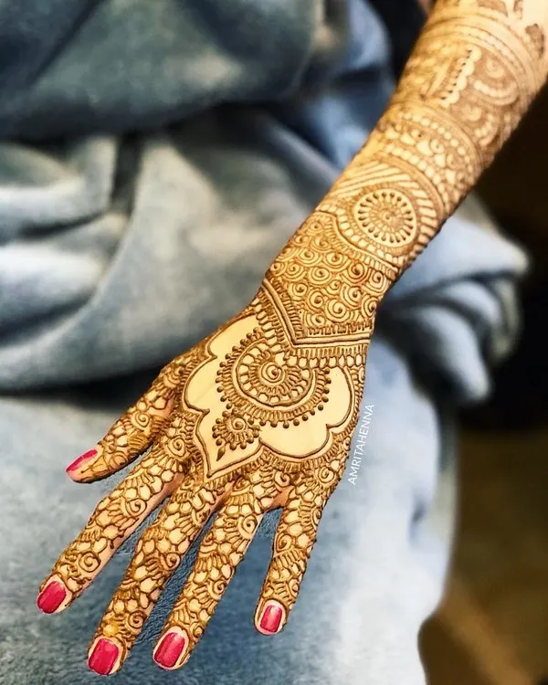full back hand mehndi design