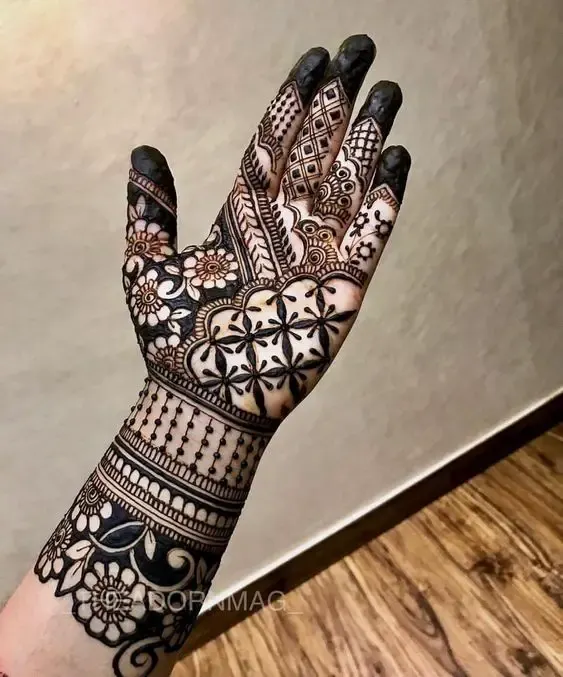 royal front hand mehndi Ideas